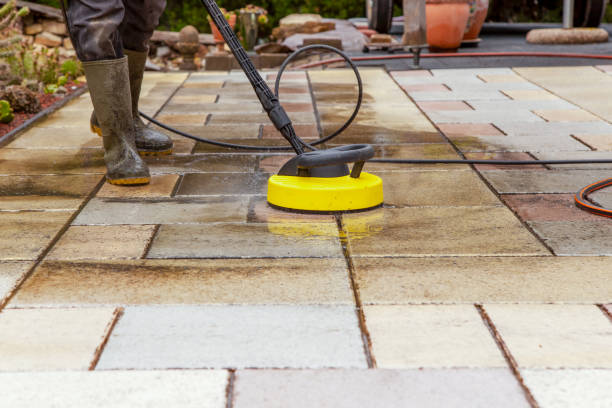 Professional Pressure Washing Services in Vinton, IA